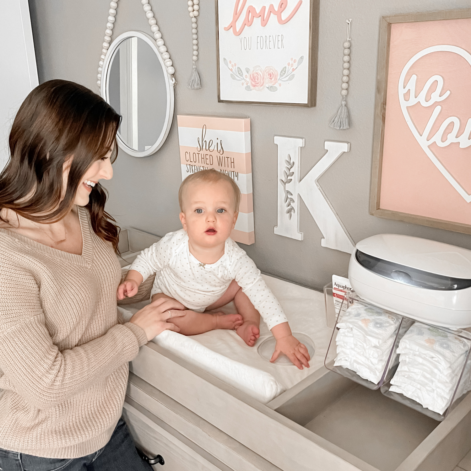 Dresser Top Diaper Depot™