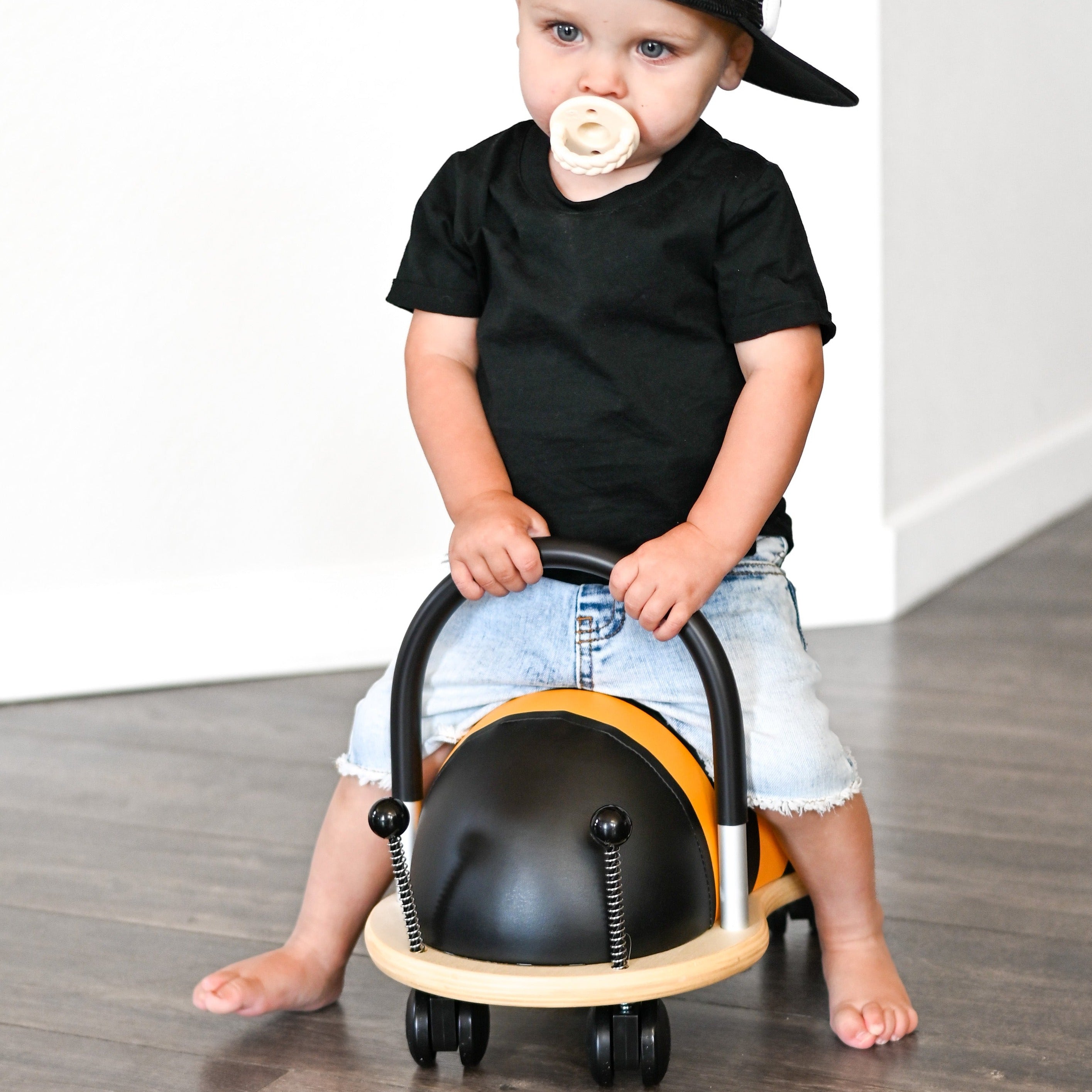 Wheely Bee Toy - Fun Riding Adventure in Los Angeles